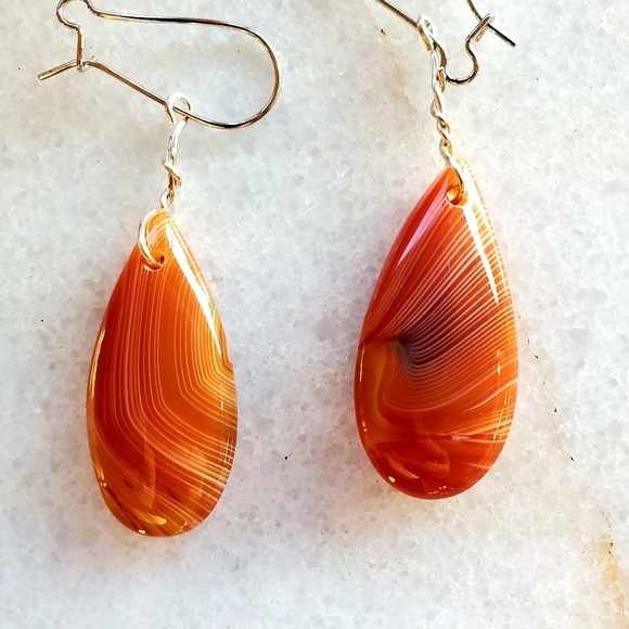 New Orange Onyx Agate Dangle Earrings. - Picture 9 of 16